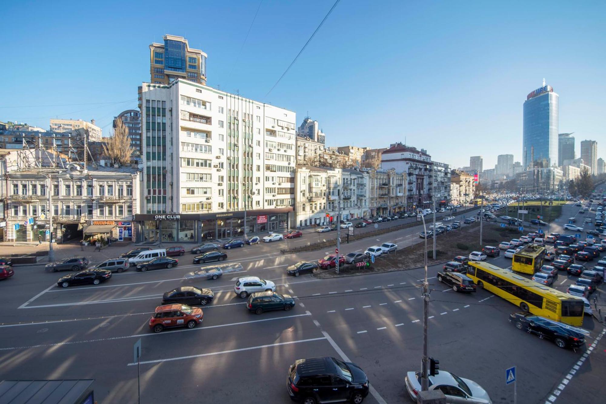 Apartments Near Parus Business Centre Kyiv Room photo